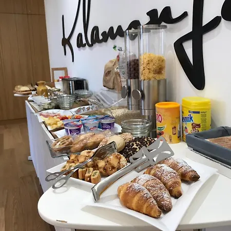 Kalamonjo Suite&rooms 招待所 巴勒莫