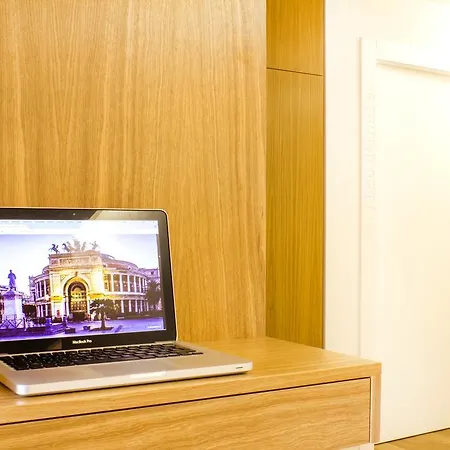 Kalamonjo Suite&rooms 3* Palermo