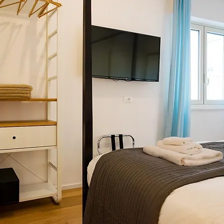 Kalamonjo Suite&rooms Guest house 3*