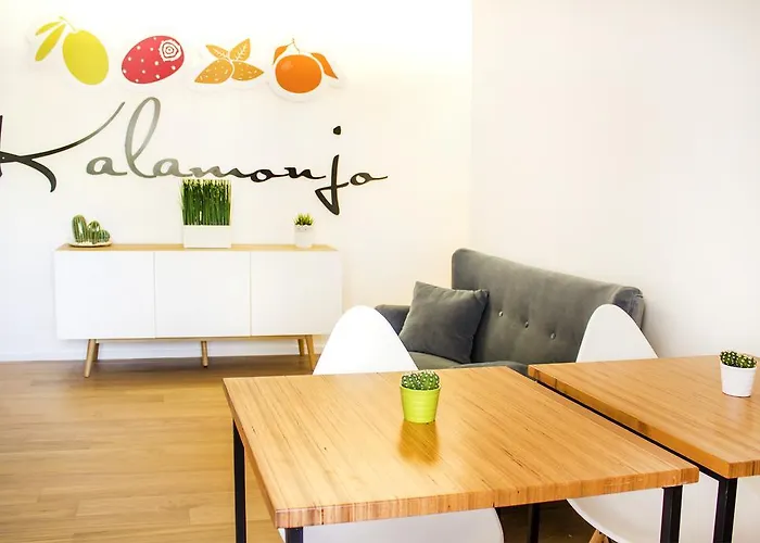 Kalamonjo Suite&rooms 게스트하우스 4*